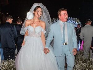 Al cantante Amado Batista le duró solo tres meses su matrimonio, con una 51 años menor que él