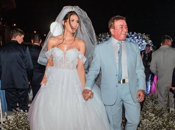 Al cantante Amado Batista le duró solo tres meses su matrimonio, con una 51 años menor que él