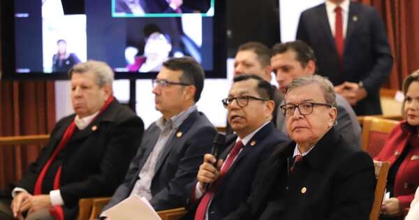 La Nación / “ Todos los indicadores muestran que estamos avanzando”
