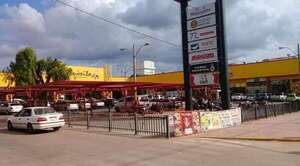 Abrieron boquete en el techo y robaron cerca de G. 200 millones en supermercado de Ñemby - Noticiero Paraguay