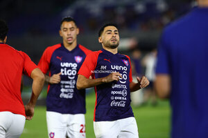Versus / Libertad tiene un "plan b" en caso de no fichar a 'Pachi' Carrizo