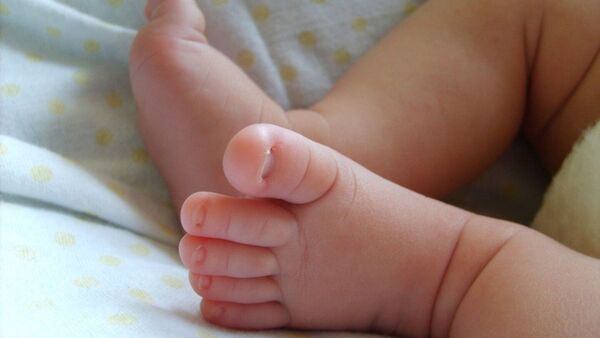 Beba de 8 meses falleció en extrañas circunstancias: Estaba al cuidado del tío