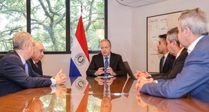Grupo financiero boliviano BNB apuesta por invertir en Paraguay