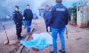 Presuntos ladrones @ses¡naron a delivery presuntamente para quitarle su moto