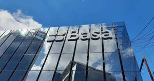 La Nación / Basa desmiente fusión con otra entidad y denuncia campaña de desinformación