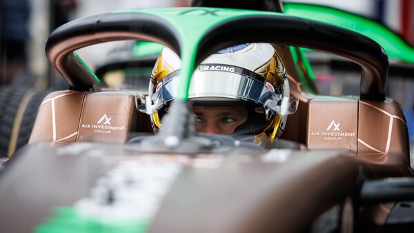 Joshua Duerksen se mete en el top en Austria