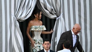 Jeff Bezos y Lauren Sánchez se dan el "sí" en una ceremonia blindada en una isla veneciana