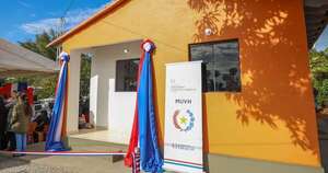 Diario HOY | Entregan más de 100 viviendas sociales en Ypané, Itá y Limpio