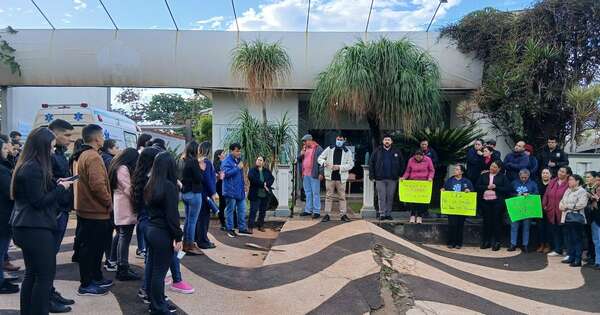 Diario HOY | Saltos del Guairá: asegurados se oponen a mudanza del IPS y fusión con hospital regional