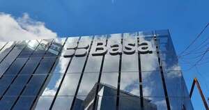 La Nación / Basa desmiente una fusión con otra entidad bancaria