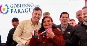 La Nación / Gobierno realiza entrega de más viviendas sociales en Central
