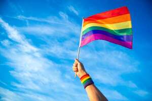 ¿Qué celebramos en el Día del Orgullo? Historia, conquistas y los colores que marcan la lucha - Sexualidad - ABC Color