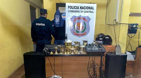 Se robó hasta el cáliz: detienen a ladrón que entró a robar en una iglesia - Noticiero Paraguay
