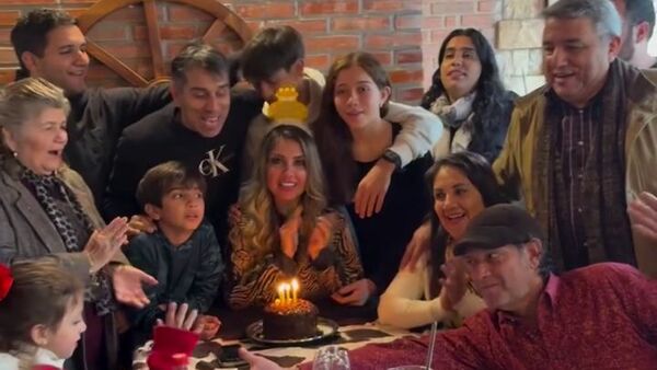(VIDEO) ¡Mirá quién es el famoso campeón mundial que le mandó felicitaciones a Alicia Ramírez!