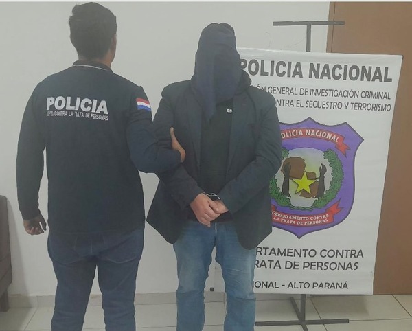 Detienen a hombre que habría abusado sistemáticamente de su hija de 4 años