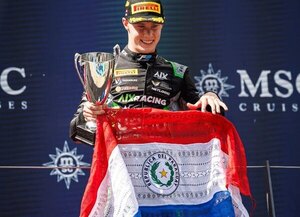Versus / Joshua Duerksen: "Muy orgulloso de representar a Paraguay"