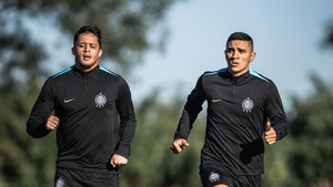 Otro jugador de Olimpia, al campeón paraguayo