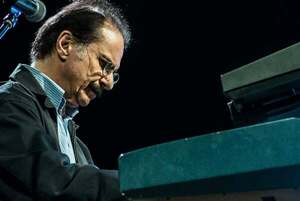 Falleció Carlos Schvartzman, pionero del jazz paraguayo - La Tribuna