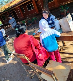 Asistencia integral en escuela de Itakyry benefició a más de 100 personas - ADN Digital