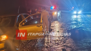 TRANSEÚNTE FUE EMBESTIDO POR UN AUTOMÓVIL EN CAP. MIRANDA