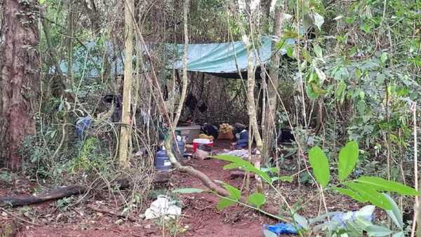 Tres abatidos durante enfrentamiento en Saltos del Guairá - trece