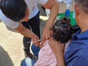 Evento religioso con 30.000 personas desató cadena de contagio de sarampión en Bolivia