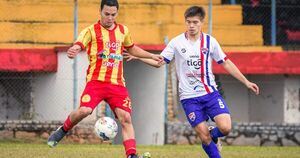 Un triunfo y dos empates en la mañana dominical de la Primera B | Asociación Paraguaya de Fútbol