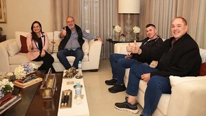 “Leales y disciplinados” al comando cartista, Zacarías y Abed aceptan candidatura de González Vaesken en CDE