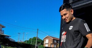 Versus / Una gran promesa que llegó a Olimpia busca resurgir en Argentina
