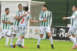 Rubio Ñu golea y pasa a ocupar a zona de ascenso - Fútbol de Intermedia - ABC Color
