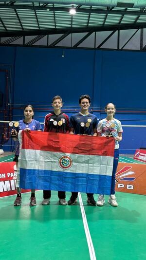Listos los seleccionados de bádminton para Asu2025 - Polideportivo - ABC Color
