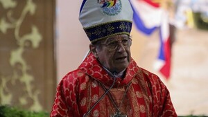 Lo que tenés que saber: Obispo de Caacupé pide rescatar a jóvenes adictos