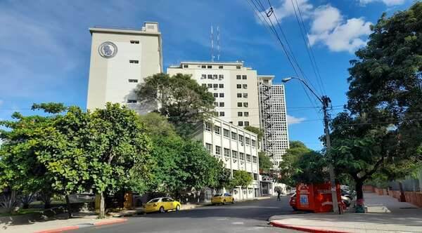 ¡Atención jubilados! Hoy vence el plazo para la fe de vida del IPS