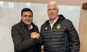 Añetete suma líderes para respaldar candidatura de Arnoldo Weins, ahora en Itapúa - OviedoPress