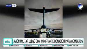 Avión militar llegó con importante donación para los bomberos