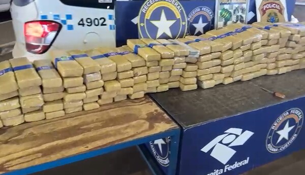 Receita Federal incauta más de 289 kilos de droga en vehículos paraguayos - La Clave