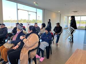 44 adultos mayores reciben tarjetas de cobro de la Pensión Alimentaria en Cambyretá