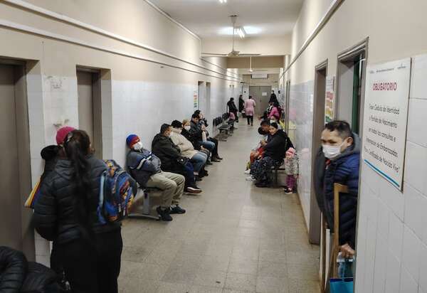 AUDIO: Urgencias por cuadros respiratorios: influenza golpea a no vacunados - A La Gran 7-30 - ABC Color
