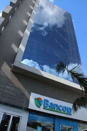 Exitosa emisión de bonos de Bancop SA  - Empresariales - ABC Color