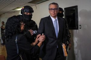 Exvicepresidente de Ecuador es condenado a 13 años de cárcel por corrupción