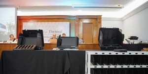 Licitación de máquinas de votación: Corte resolvería medida cautelar la próxima semana - ADN Digital