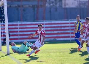 Carapeguá arruina los planes de  Capiatá en la Intermedia - Fútbol de Intermedia - ABC Color