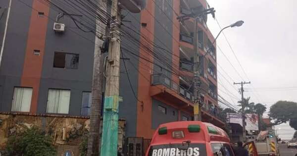 Diario HOY | Rescatan a niña que fue dejada sola por su madre dentro de un departamento