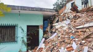 SEN recaba datos tras derrumbe de muro de contención en el barrio Roberto L. Pettit