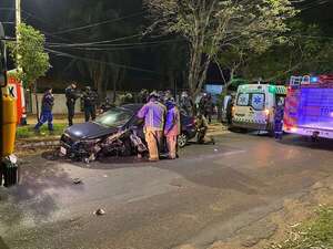 Aparatoso accidente de tránsito en Fernando de la Mora - Policiales - ABC Color
