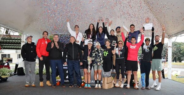 Atletas paraguayos triunfan en el Triatlón ASPATRI – ITAIPU 2025 desarrollado en la central hidroeléctrica