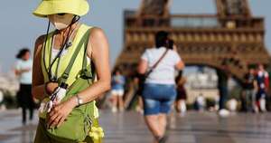La Nación / Alerta roja en París por asfixiante ola de calor