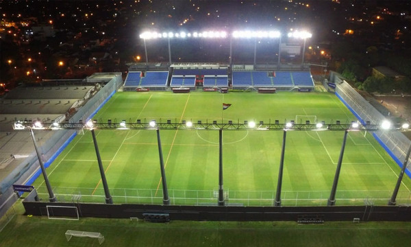 Comenzaron las obras de remodelación en el estadio de Nacional - OviedoPress