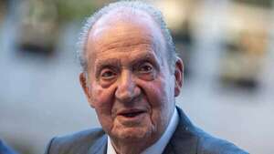 El rey emértio Juan Carlos de España publicará sus memorias a fin de año