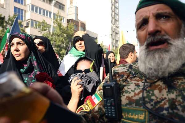 Ola de arrestos y decenas de ejecuciones en Irán tras la guerra con Israel - Mundo - ABC Color
